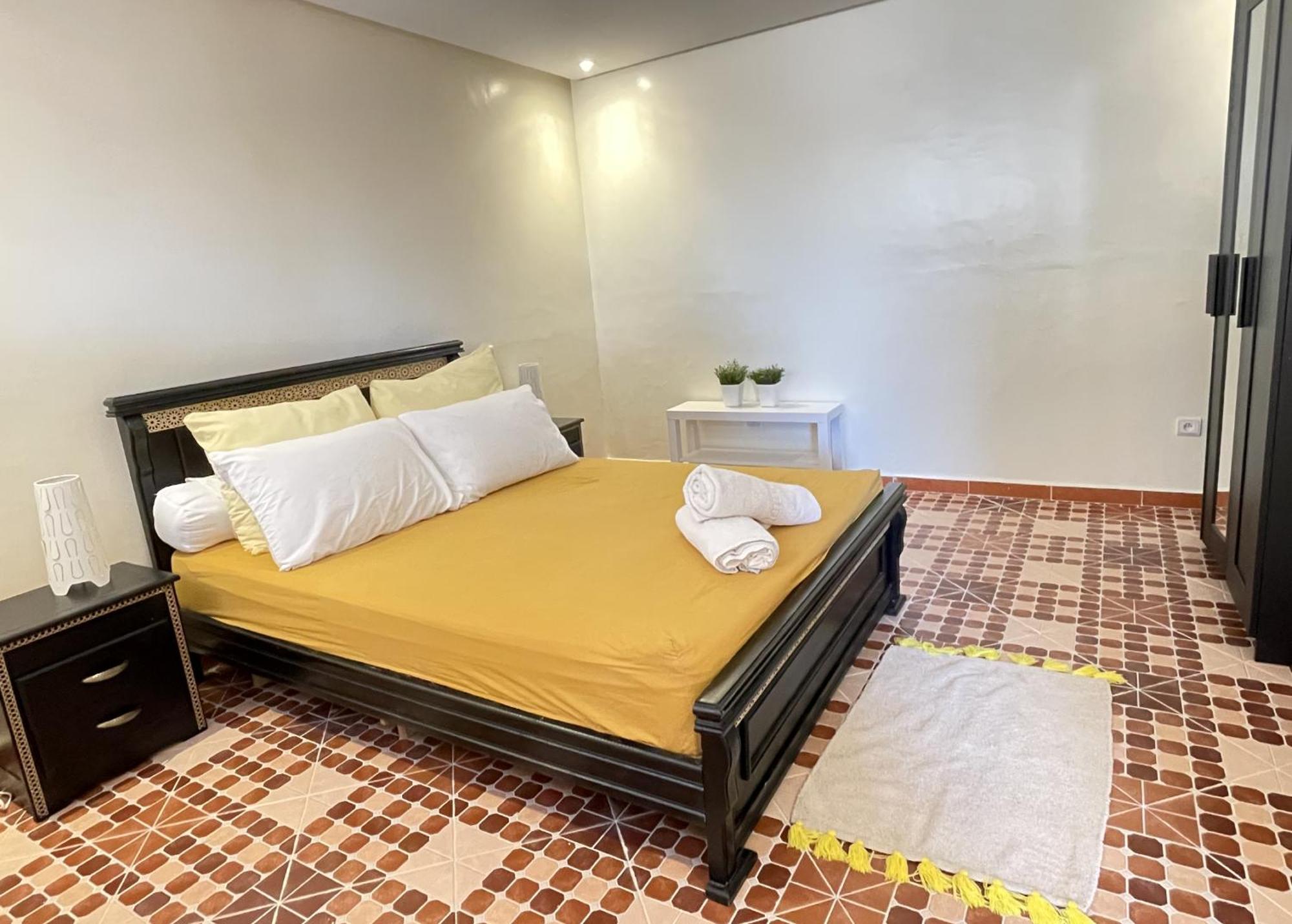 Mana Surf Experience Bed & Breakfast Agadir Bagian luar foto