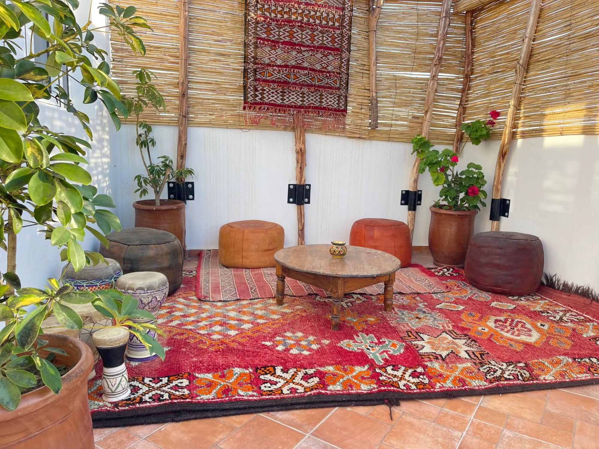 Mana Surf Experience Bed & Breakfast Tamraght Bagian luar foto